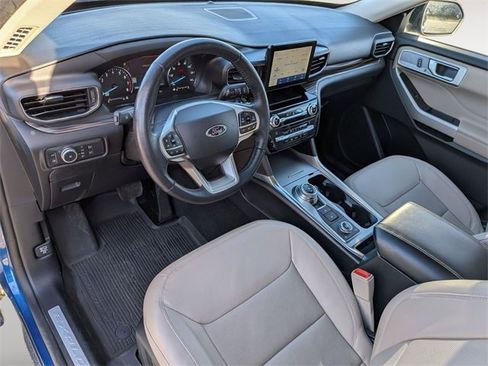 Used 2021 Ford Explorer Limited w/ Hybrid Equipment Group 310A image 11