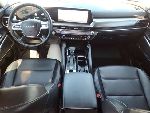 Used 2024 Kia Telluride S FWD image 25