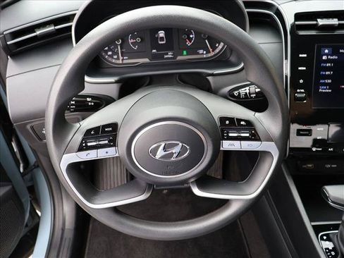 Used 2024 Hyundai Santa Cruz SEL AWD/4WD image 13
