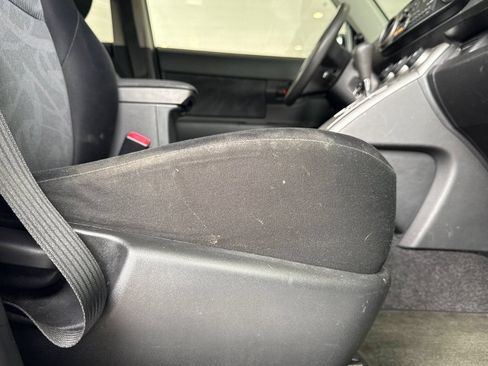 Used 2012 Scion xB FWD image 23