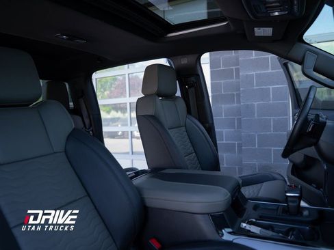 Used 2024 Chevrolet Silverado 1500 ZR2 w/ Technology Package image 23