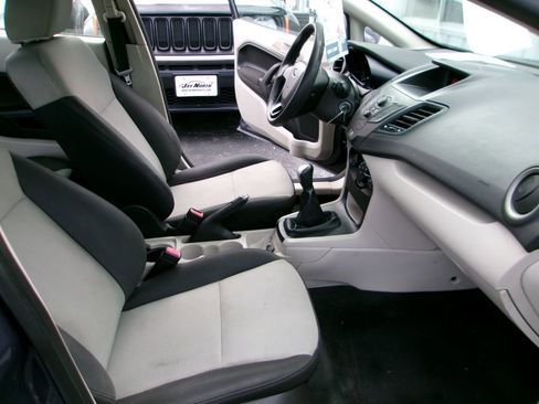 Used 2013 Ford Fiesta S image 16