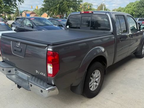 Used 2018 Nissan Frontier SV w/ Value Truck Package AWD/4WD image 3