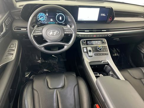 Used 2023 Hyundai Palisade Calligraphy image 24