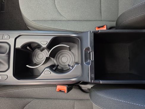 Certified 2025 Kia K4 LXS image 32