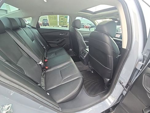 Used 2023 Honda Accord Touring image 29