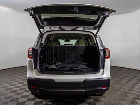 Used 2023 Subaru Ascent Limited image 41