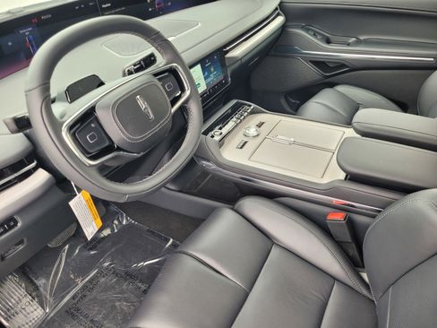 New 2026 Lincoln Navigator L Reserve w/ Jet Appearance Package image 11