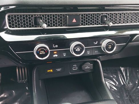 Certified 2023 Honda Civic Sport image 24