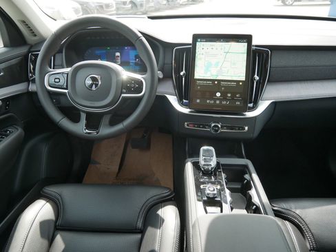 New 2026 Volvo XC90 T8 Ultra AWD/4WD image 7