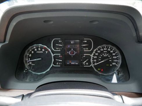 Certified 2019 Toyota Tundra Limited w/ Limited Premium Package AWD/4WD image 28