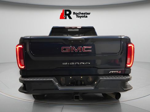 Used 2020 GMC Sierra 2500 AT4 w/ AT4 Premium Package AWD/4WD image 4