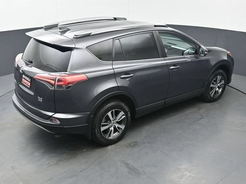 Certified 2018 Toyota RAV4 XLE w/ Plus Extra Value Package AWD/4WD image 40