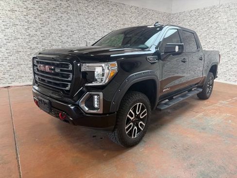 Used 2020 GMC Sierra 1500 AT4 w/ AT4 Premium Package AWD/4WD image 3