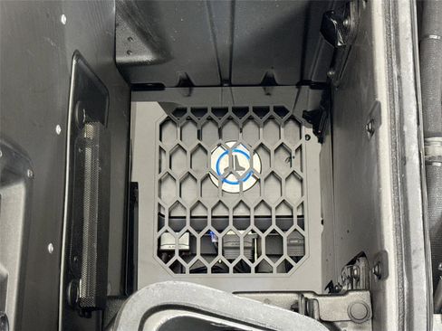 Used 2022 Lamborghini Huracan STO image 32