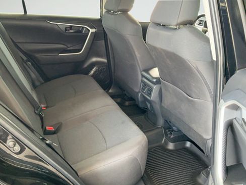 Used 2025 Toyota RAV4 LE FWD image 22
