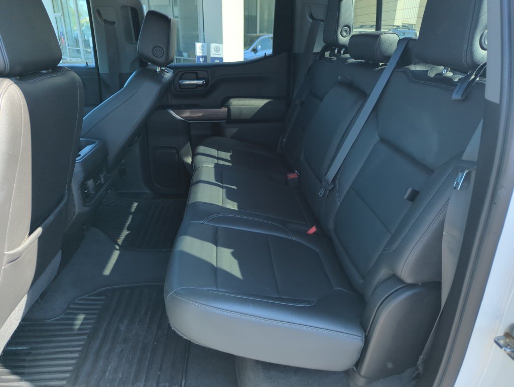 Used 2021 Chevrolet Silverado 1500 RST w/ Redline Edition AWD/4WD image 30