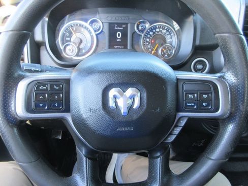 Used 2019 RAM 3500 Tradesman w/ Chrome Appearance Group image 22