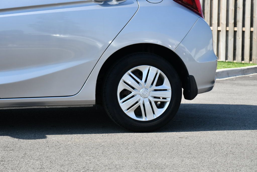 Used 2019 Honda Fit LX image 11
