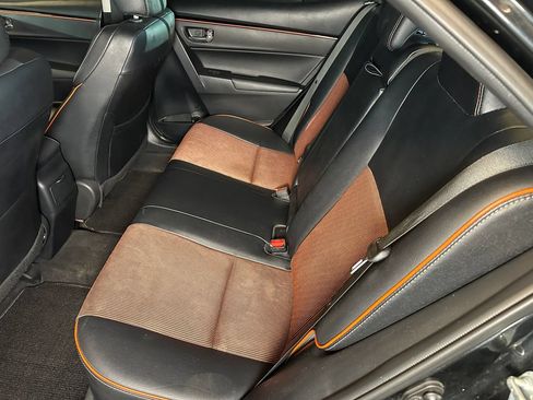 Used 2017 Toyota Corolla SE w/ Carpet Mat Package (TMS) FWD image 22