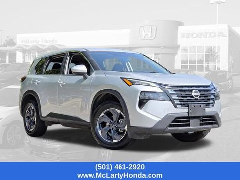 Used 2025 Nissan Rogue SV FWD image 20
