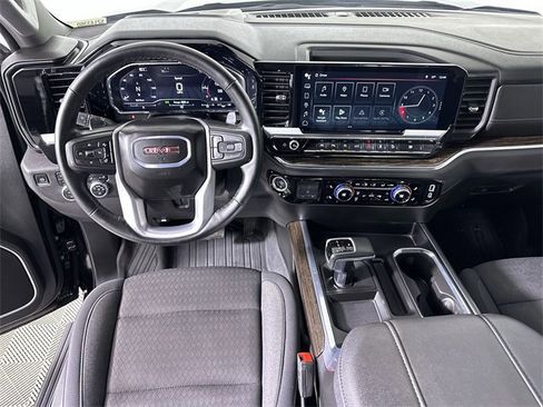 New 2025 GMC Sierra 1500 Elevation image 20