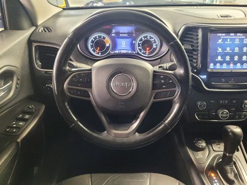 Used 2020 Jeep Cherokee Limited AWD/4WD image 22