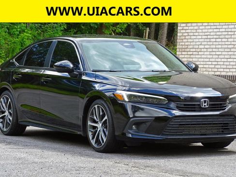 Used 2024 Honda Civic Touring image 5