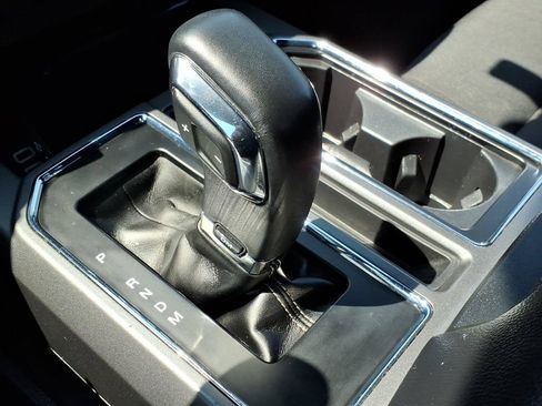 Used 2019 Ford F150 XLT w/ Equipment Group 302A Luxury AWD/4WD image 20