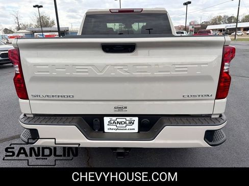 New 2026 Chevrolet Silverado 1500 Custom RWD image 8