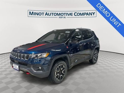 New 2026 Jeep Compass Trailhawk AWD/4WD image 4