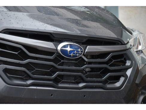 Certified 2025 Subaru Crosstrek 2.0i Premium image 10