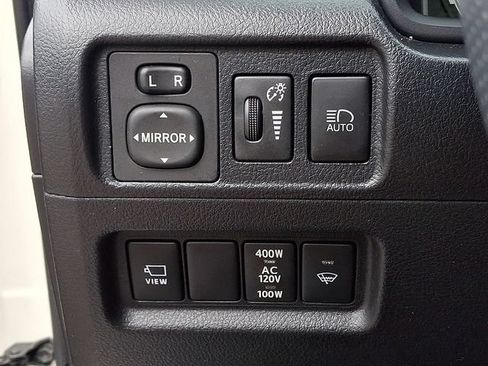 Certified 2022 Toyota 4Runner Limited AWD/4WD image 16