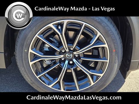 Used 2025 MAZDA CX-70 Plug-In Hybrid w/ Premium Pkg image 9