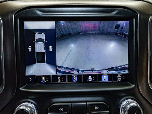 Used 2021 GMC Sierra 2500 AT4 w/ AT4 Premium Plus Package image 23