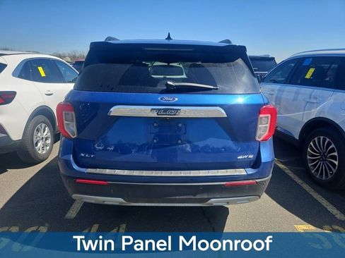 Used 2023 Ford Explorer XLT w/ Equipment Group 202A image 12