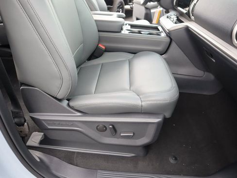 New 2026 Ford Expedition Max Active image 15