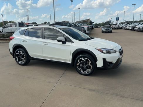 Used 2023 Subaru Crosstrek 2.5i Limited w/ Popular Package #4 image 2