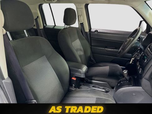 Used 2016 Jeep Patriot Sport w/ Power Value Group FWD image 25