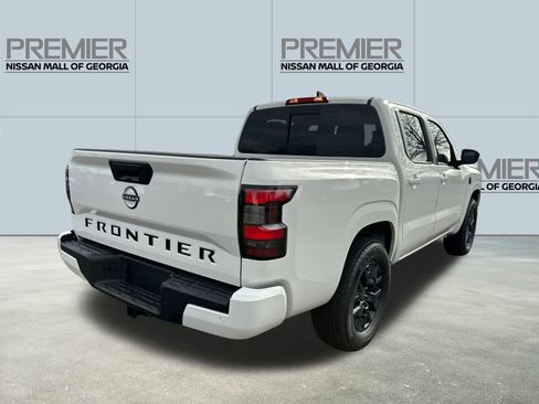 New 2026 Nissan Frontier SV w/ SV Convenience Package RWD image 5