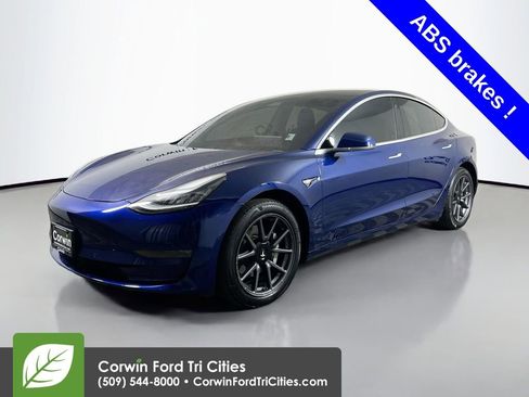 Used 2018 Tesla Model 3 Long Range image 5