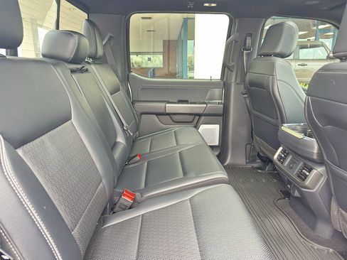 New 2025 Ford F150 Lariat w/ Equipment Group 502A High image 38