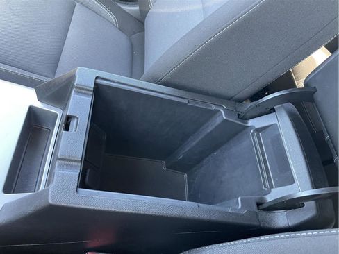 Used 2023 Chevrolet Blazer LT w/ Convenience Package image 32