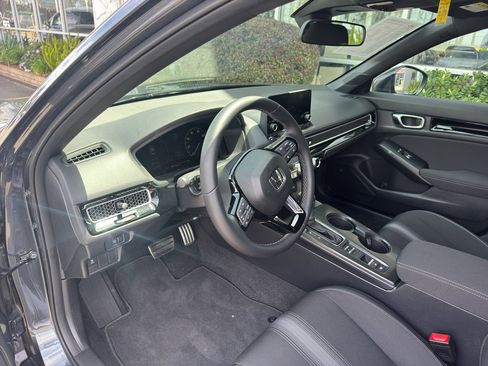 Used 2026 Honda Civic Sport image 3