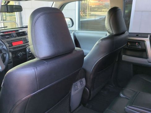 Used 2011 Toyota 4Runner SR5 image 17