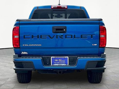 Used 2022 Chevrolet Colorado Z71 AWD/4WD image 4