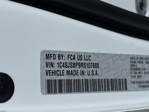 Used 2024 Jeep Wagoneer L Series II w/ Flexible Seating Group image 38