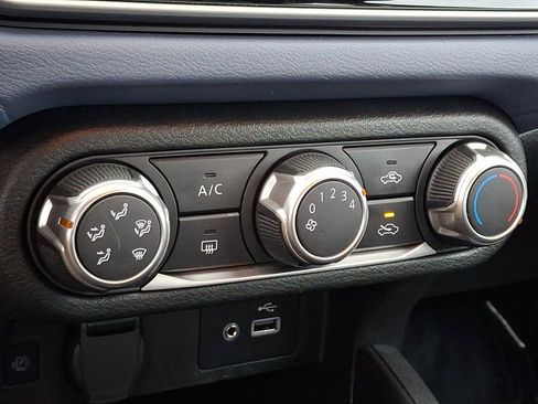 Used 2023 Nissan Versa SV w/ Trunk Package image 15