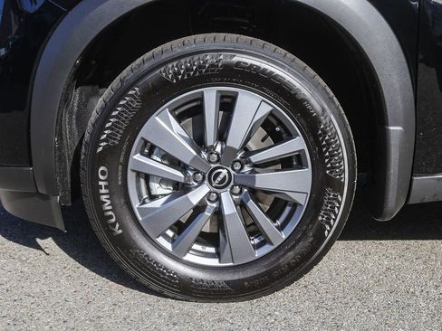 New 2026 Nissan Pathfinder SV w/ Cargo Package FWD image 11