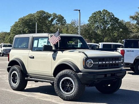 New 2025 Ford Bronco 2-Door w/ Sasquatch Package image 11